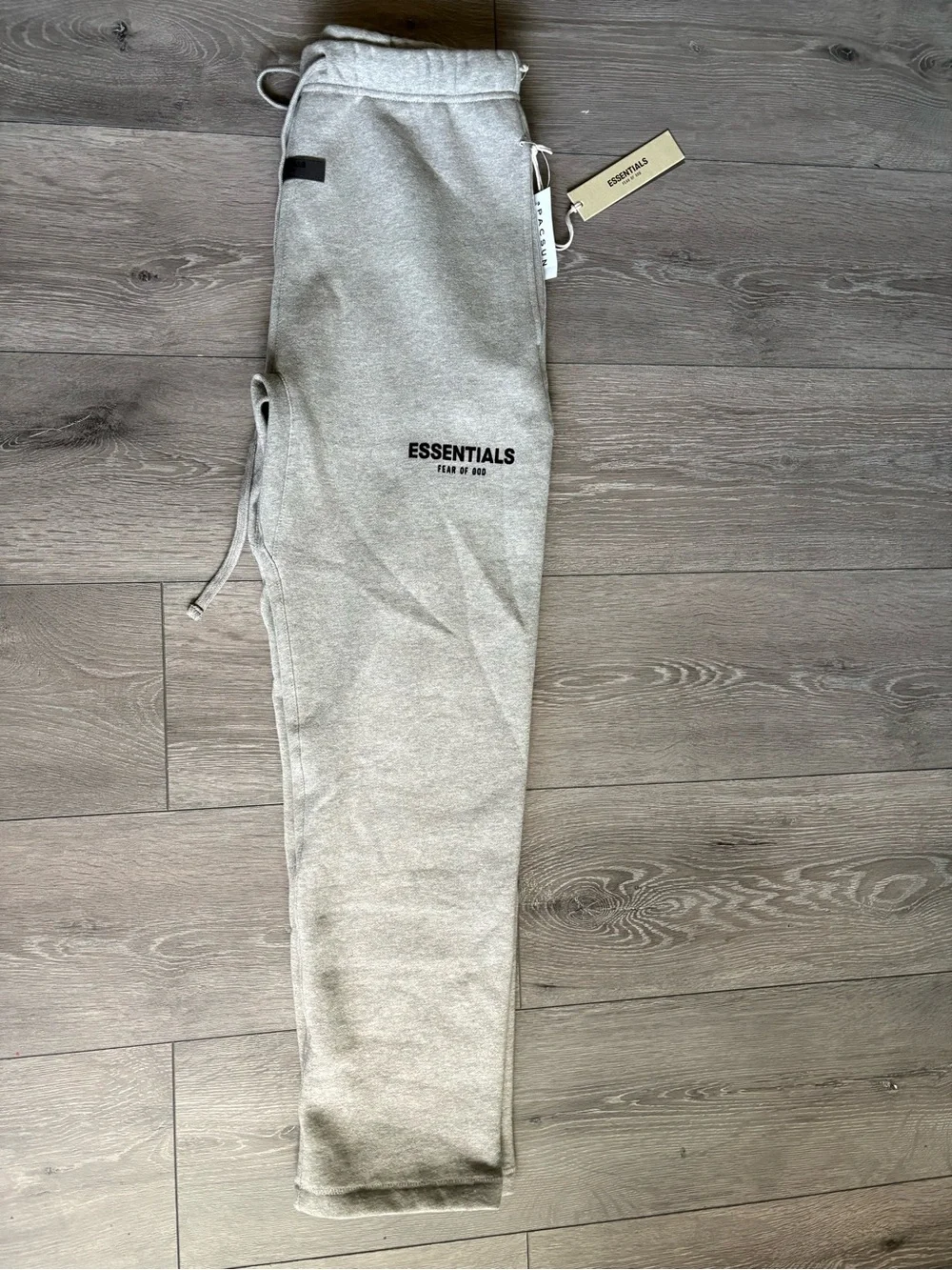 Fear of God Essentials Relaxed Sweatpants 'Light Oatmeal' Size Medium